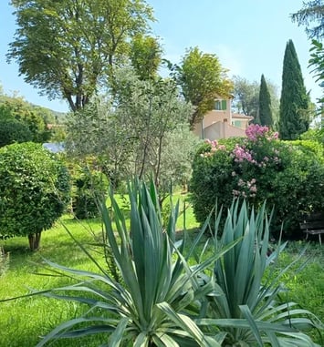 Visite libre des jardins et du Pavillon du Paraïs
