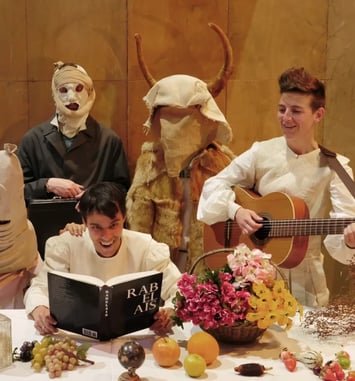 Théâtre - Rien plus qu'un peu de moelle