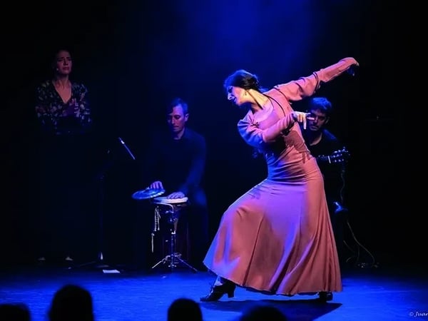 Spectacle - El Picaporte